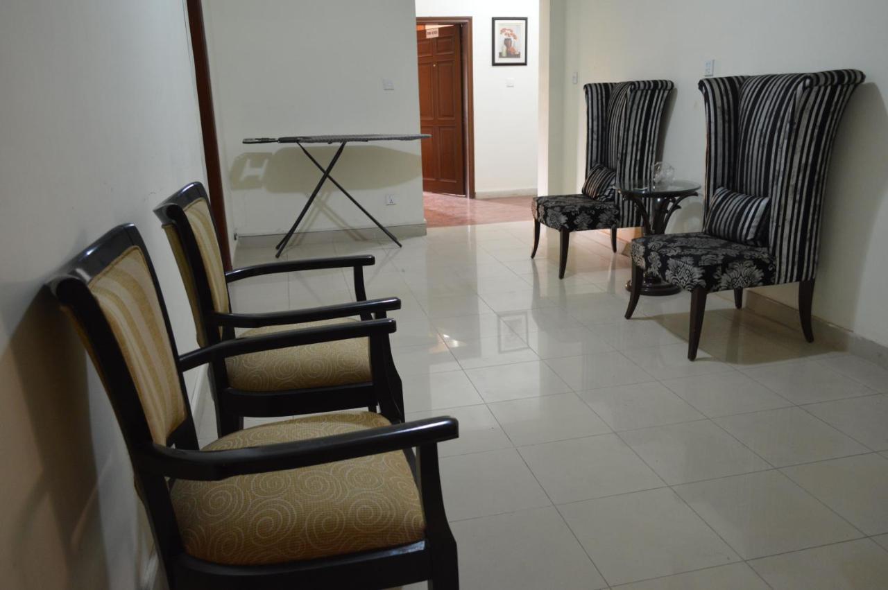 Tourist Hub Islamabad Bed and Breakfast Exterior foto